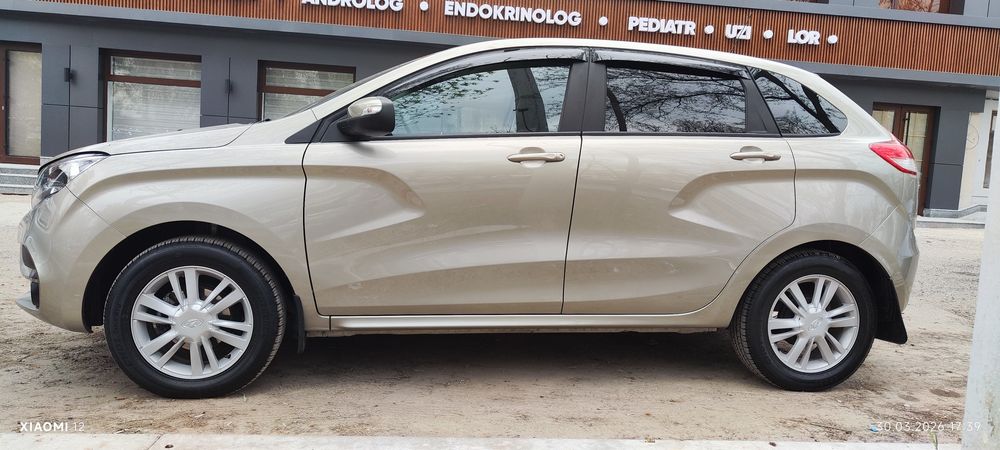 Продаём СРОЧНО LADA Xrey в отличном состоянии