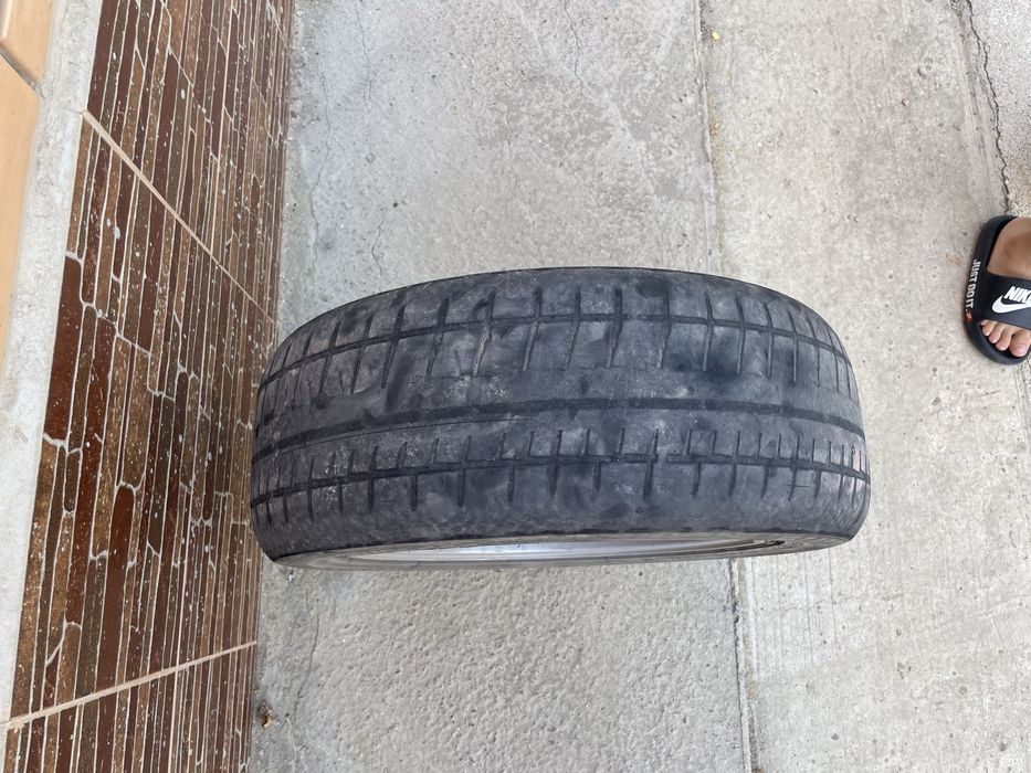 Bridgestone Blizzak Revogz