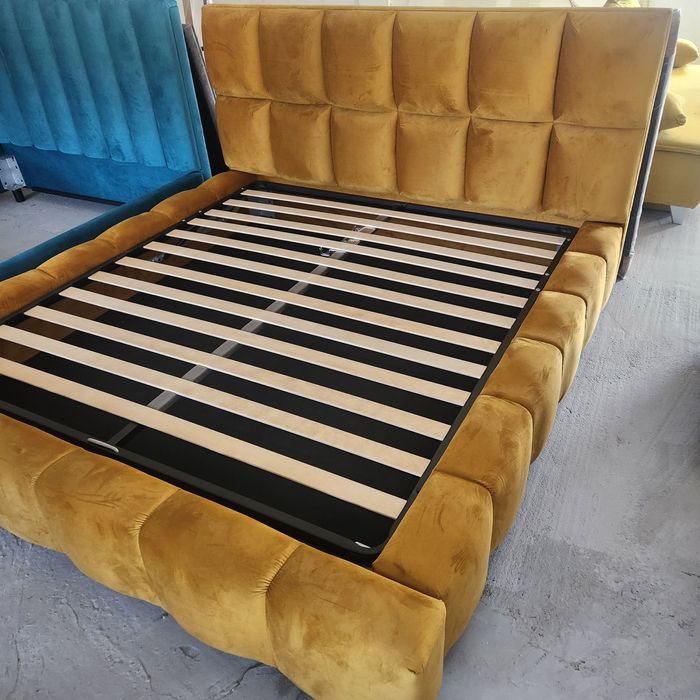 PROMOTIE! Pat 180/200cm, catifea, galben mustard