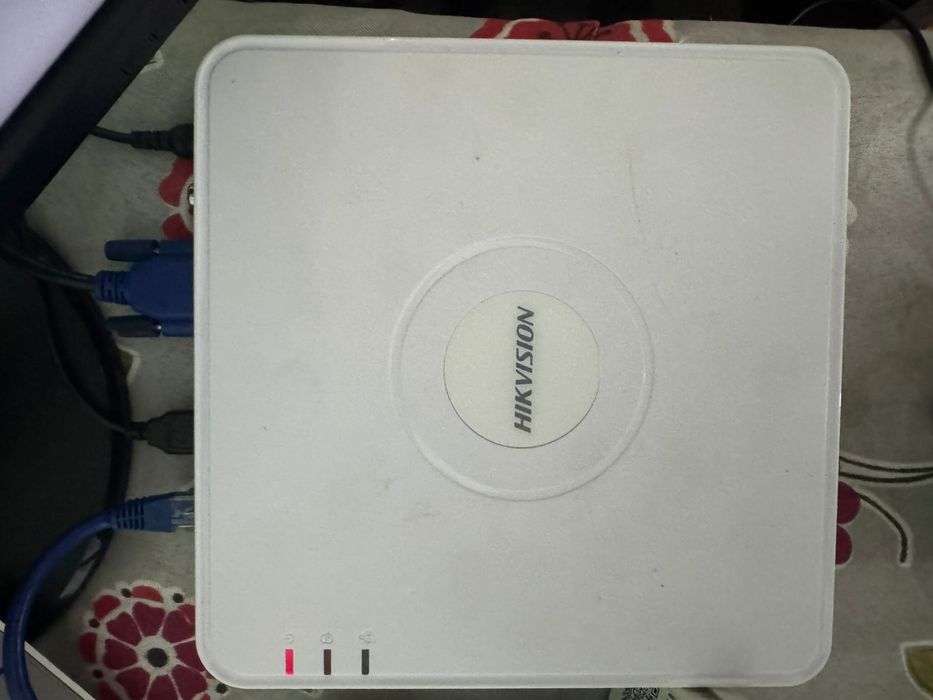 Продам комплект видеонаблюдения