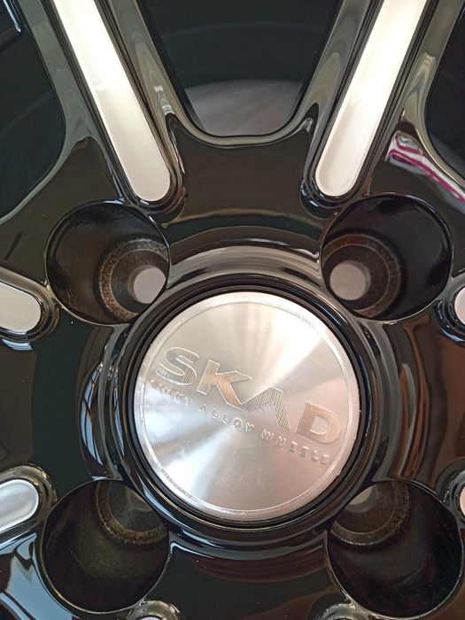 Продам диски новые