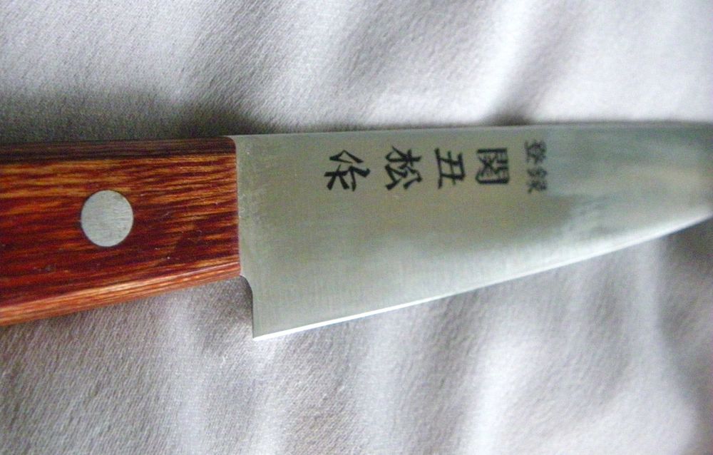 Японски      нож