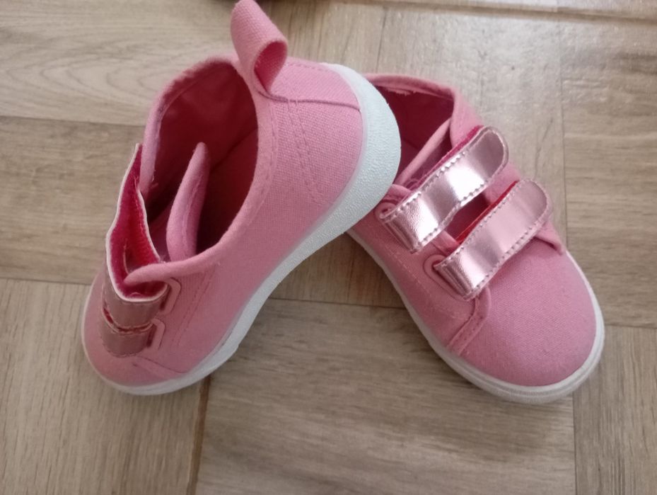 Lot încălțăminte marine 25