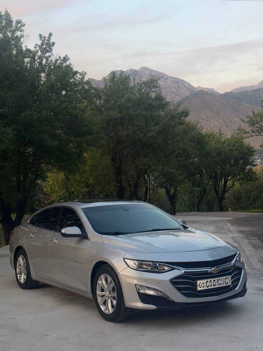 продаётся автомобиль