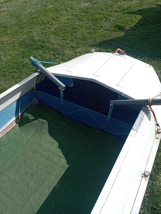 Алуминиева лодка