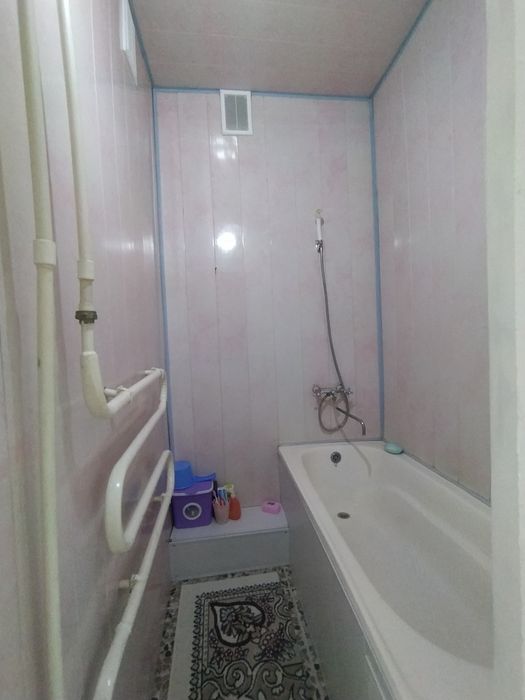 3 xonali uy sotiladi