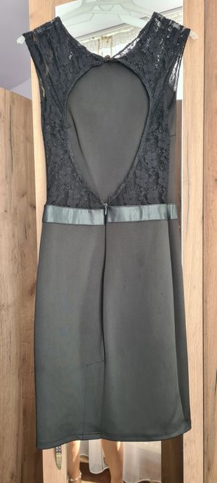 Rochie neagra de ocazie