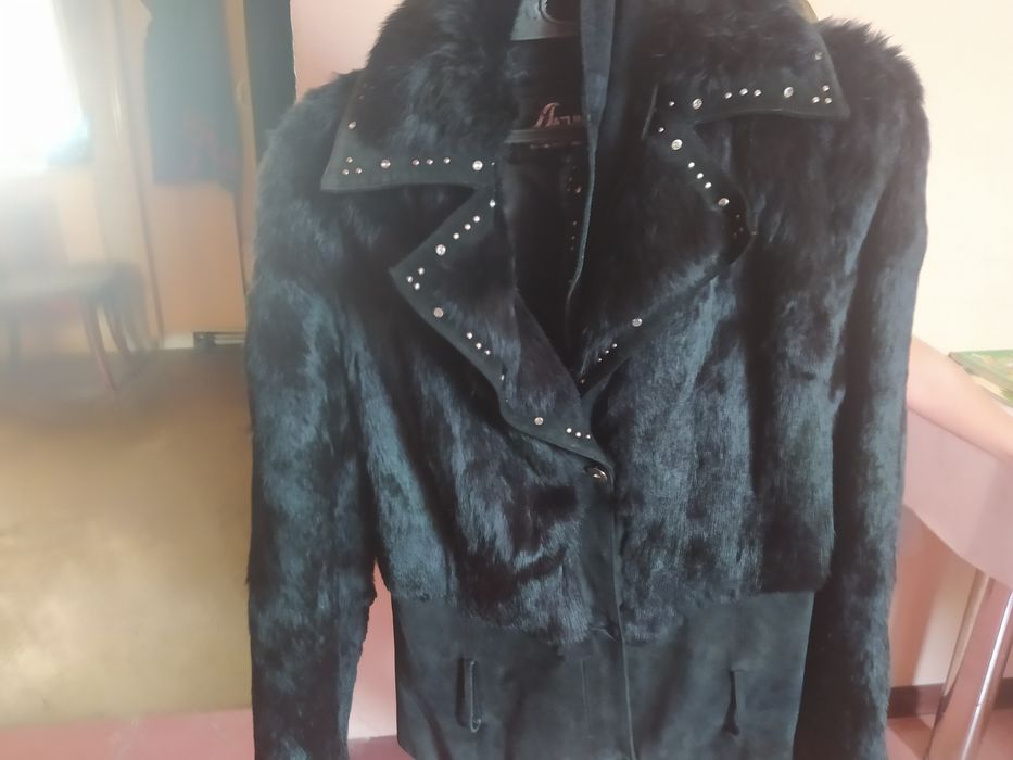Продам полушубок,кролик