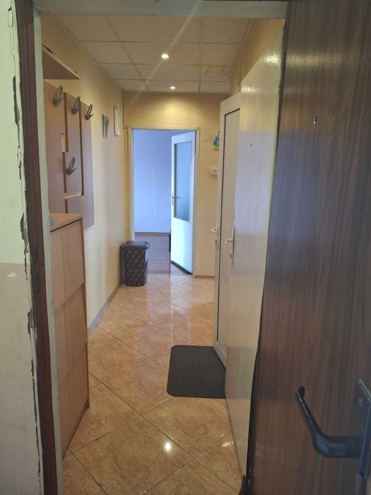 Продава се Двустаен апартамент в Русе, Родина 1 - 68 кв.м за 1133 €/кв.м - Снимка #17