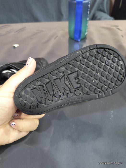 Детски маратонки NIKE