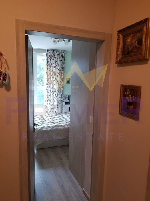 Дава се под наем Двустаен апартамент в Варна, Бриз - 52 кв.м за 700 € - Снимка #2