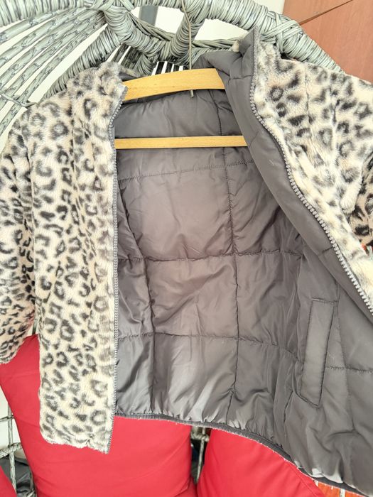 Jachetă pufoasă leopard Nutmeg 6-7 ani, foarte bună