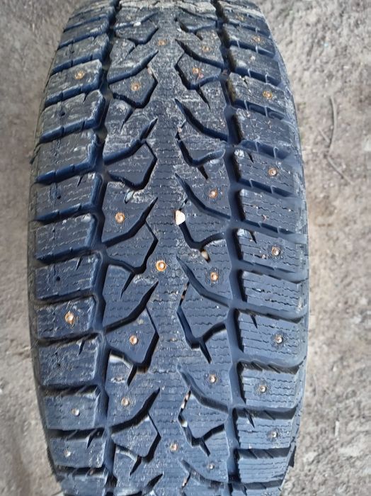 Продам зимнюю резину