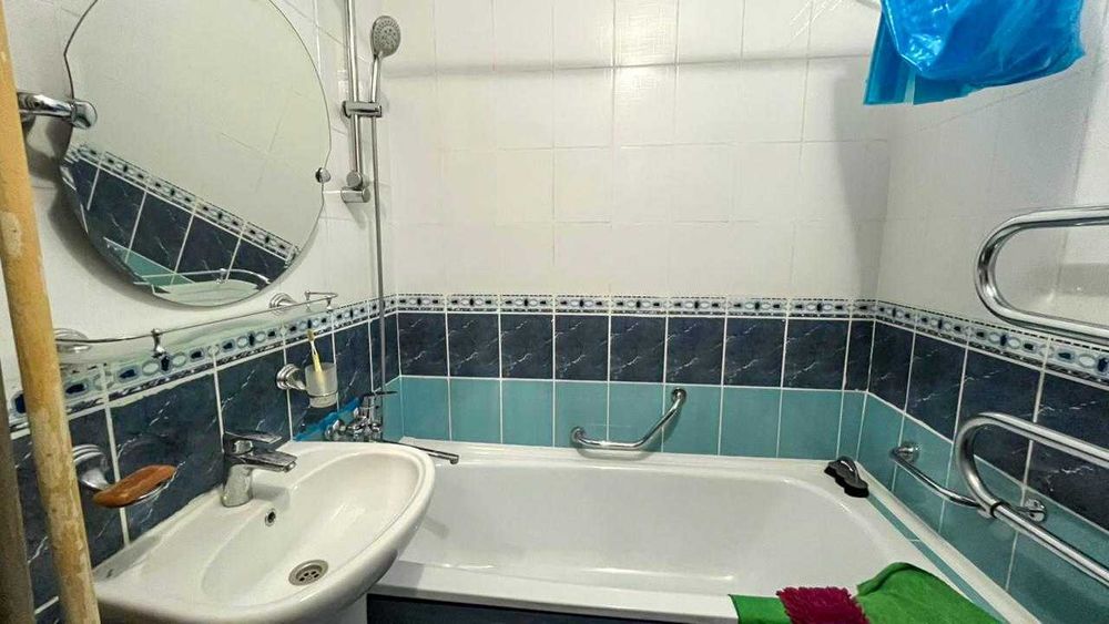 Продам 3 ком гарышкер