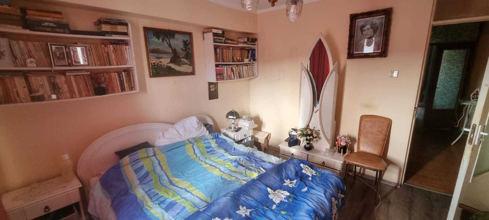 Vand apartament 4 camere