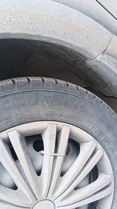 Продам шины комплект с дисками