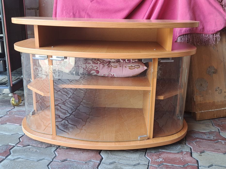 Тумба под телевизор