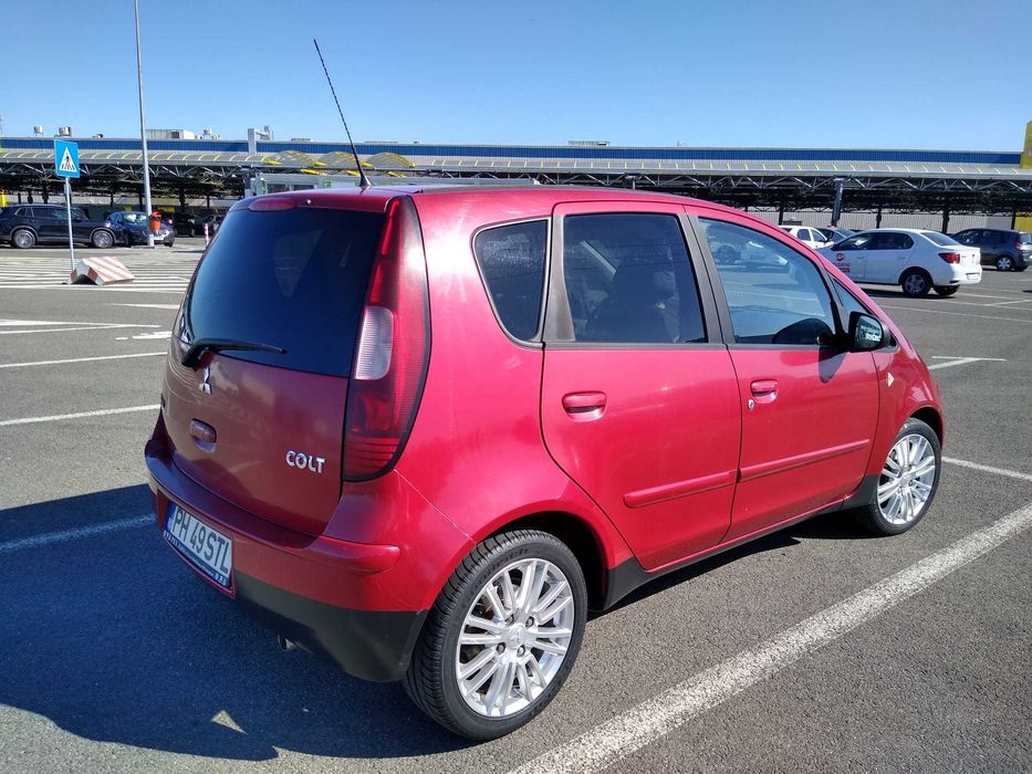 Mitsubishi Colt 2008 - full option, 115.000 km, primul proprietar