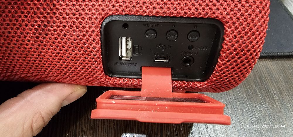 Продам портативную акустику SONY SRS-XB31