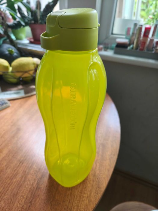 Бутилка Tupperware
