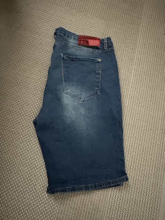 Blugi scurti dsquared2 noi