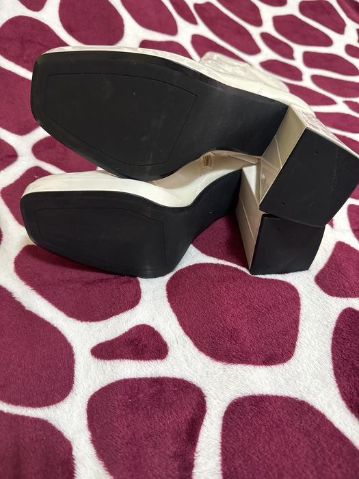 Ghete Berska marimea 38