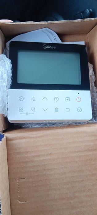 Жичен контролер / жично дистанционно Midea