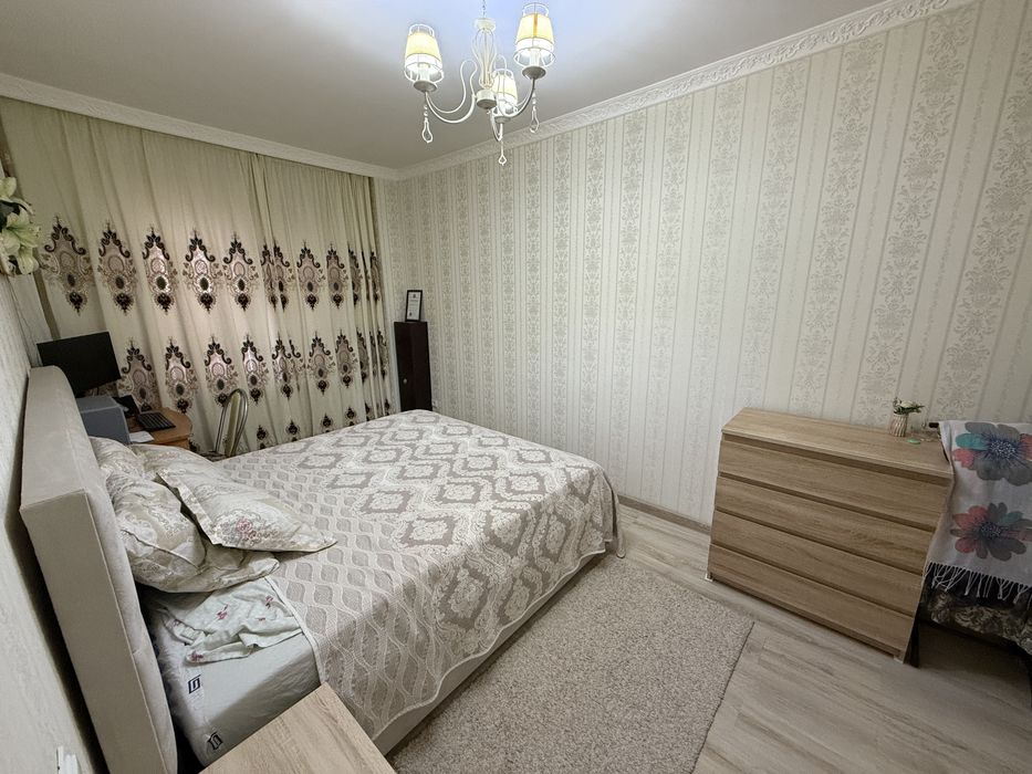 5 болмелі квартира сатылады