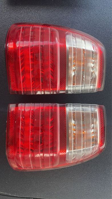 Задние плафоны TLC 100, Lexus LX470