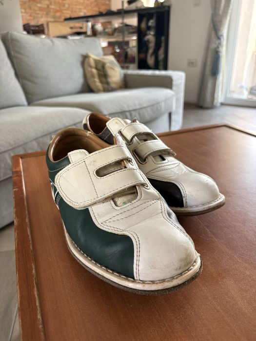 Vintage Papuci de bolwing. Marime 45 EU