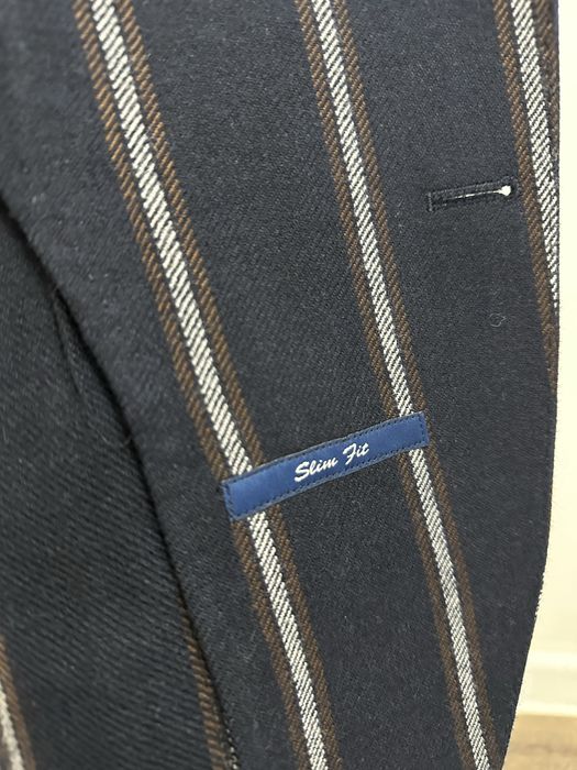 Costum Damat impecabil