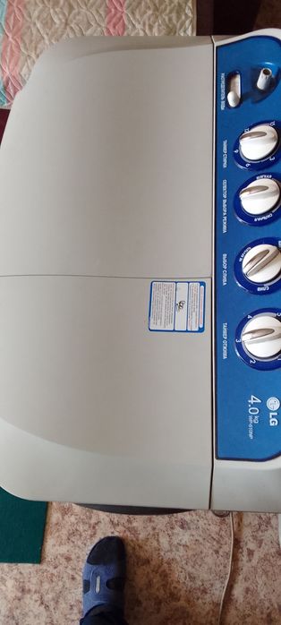 Продам стиральную машину