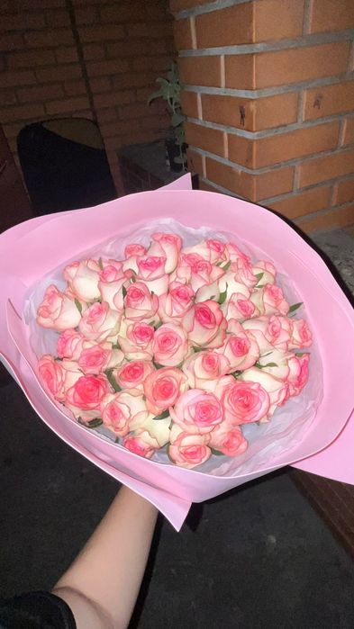 Букет розвы роза
