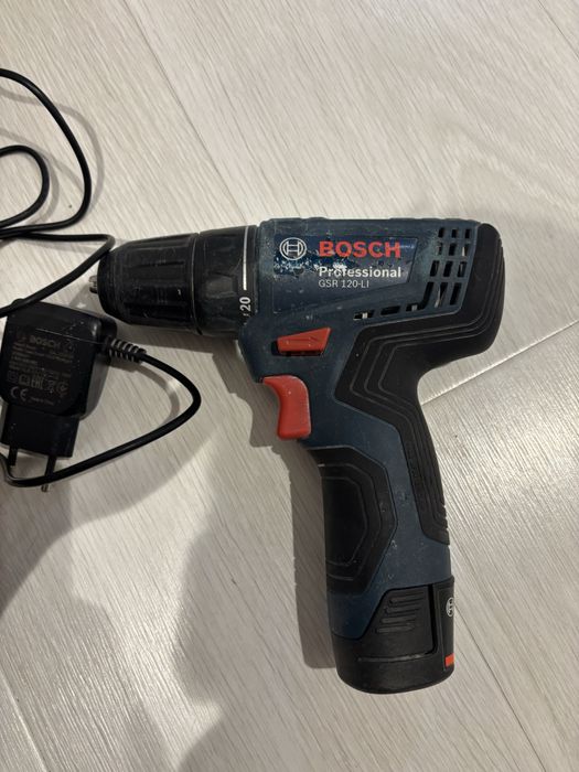Срочно Шуруповерт bosch оригинал