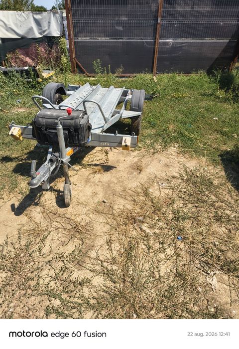 Remorcă moto 750 kg