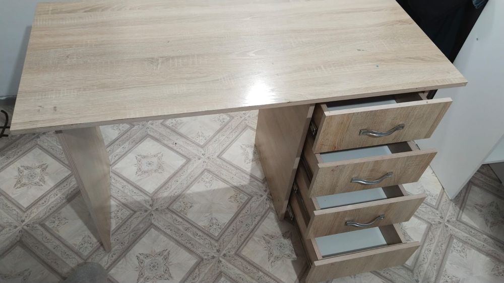 Шкаф угловой со столом