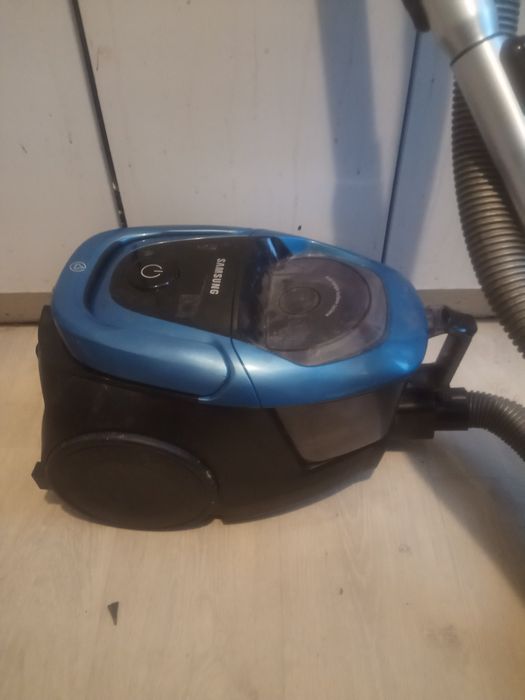 продам пылесос бу Самсунг