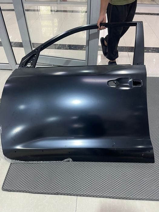 Дверь Тойота Ленд Крузер 200 18го