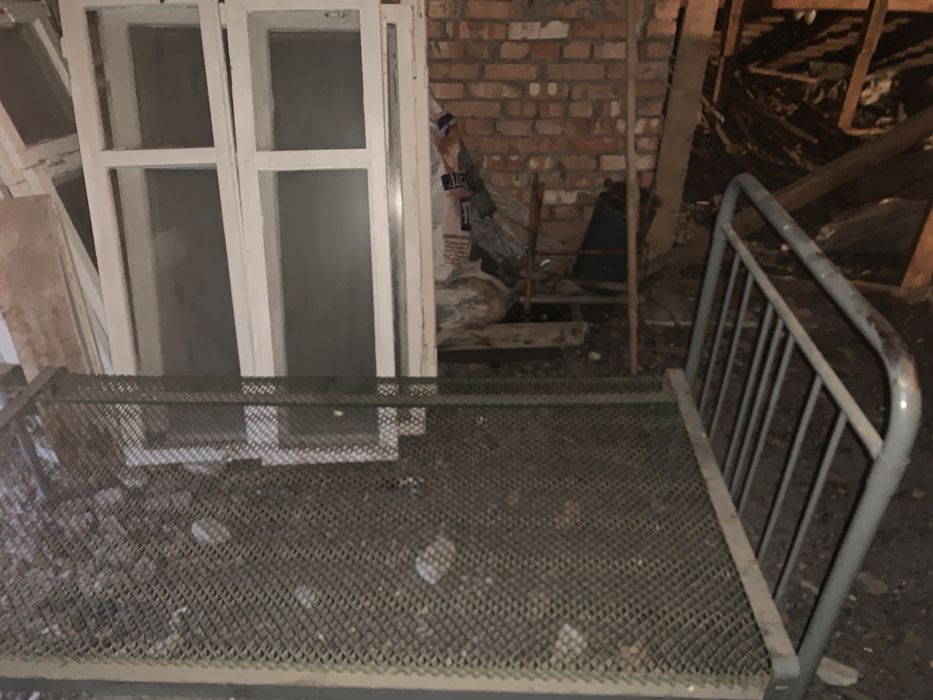 Металические кровати на сетке