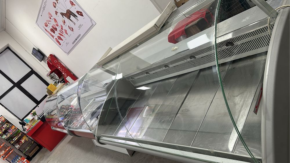 Ветринные холодильники и морозильники