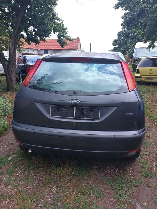 Продавам ford focus 1.8 TDCI на части