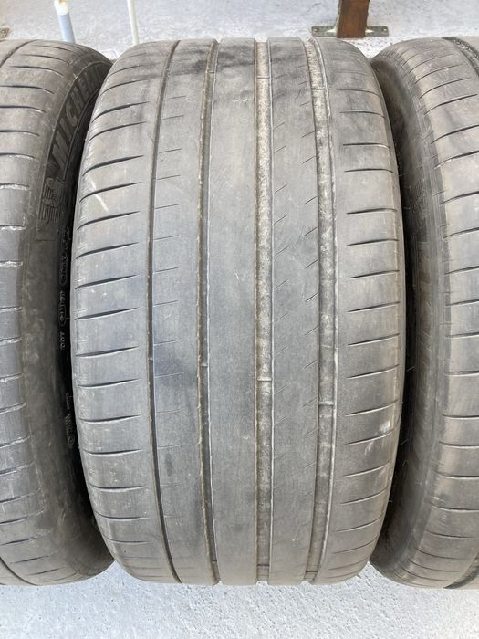 Лятни гуми спорт пакет 325-35-23 задни и 285-40-23