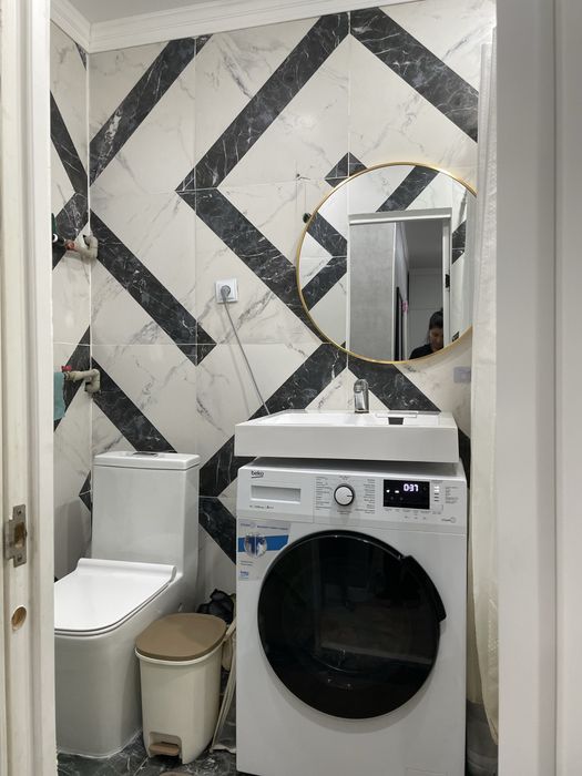 Продается 4 комн квартира