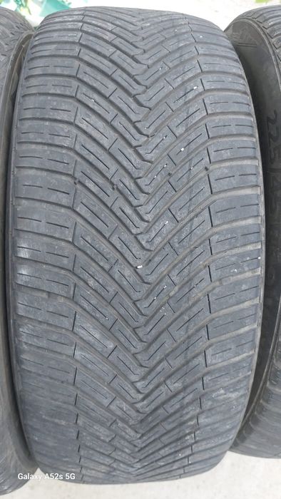 Continental Kumho-Anvelope All seasons 225 45 19