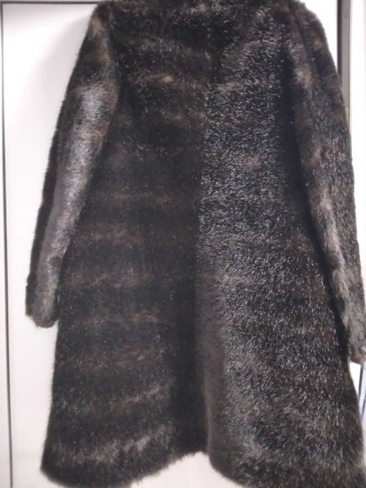 Haina blana maro inchis M/L