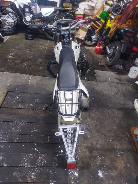 Продаю мотоцикл эндуро