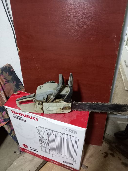 Продам бензопила