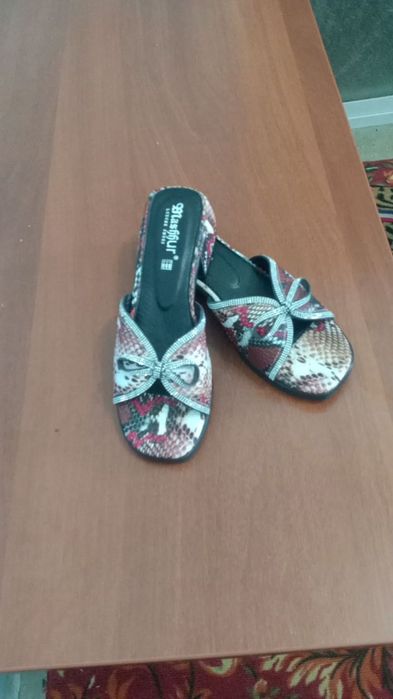 Yangi 39 40 razmerga buladi