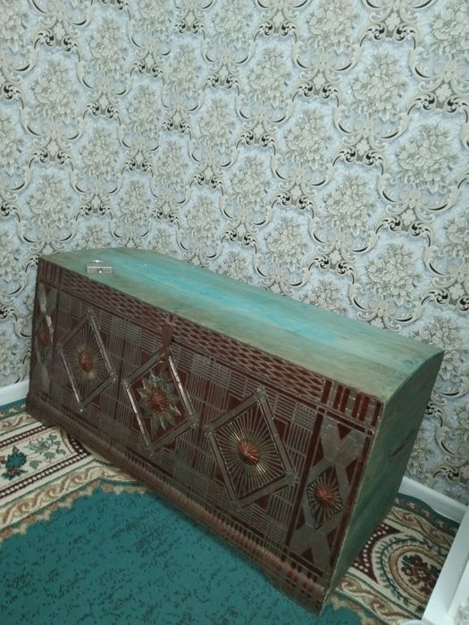 Сандық сатылады 10000тг