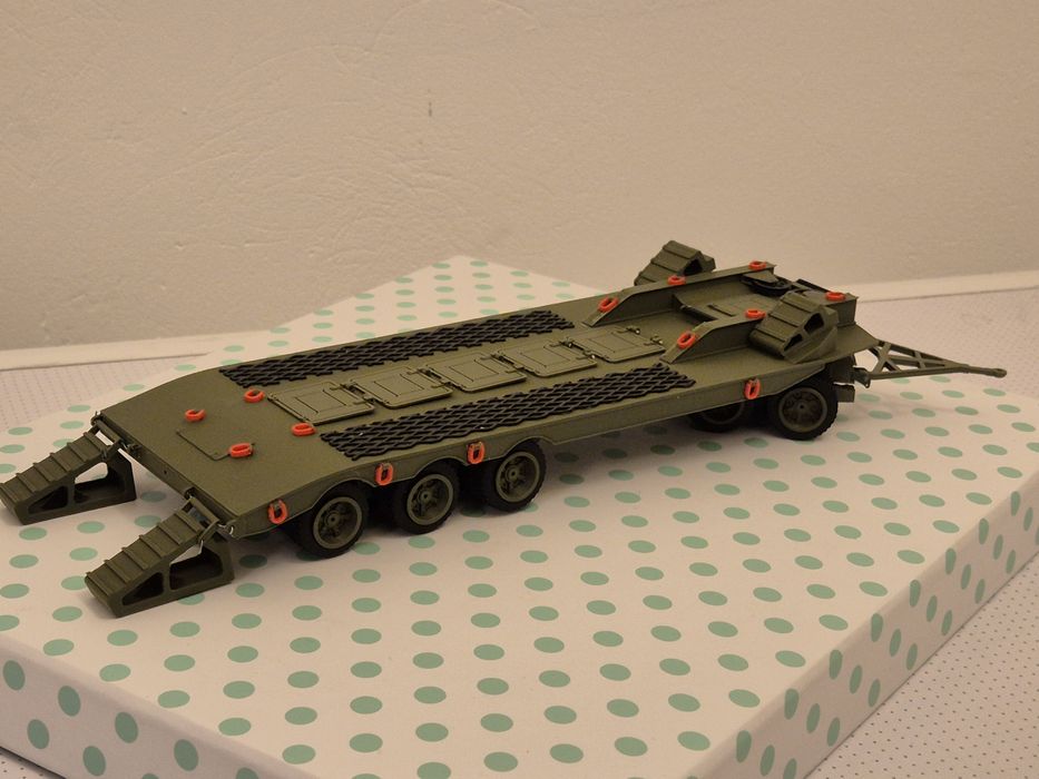Macheta Trailer P50 5 axe Scara 1/43